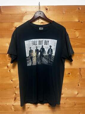 Fall Out Boy 2015 Tour T-Shirt Black Size Large F.S.C 5.1.15
